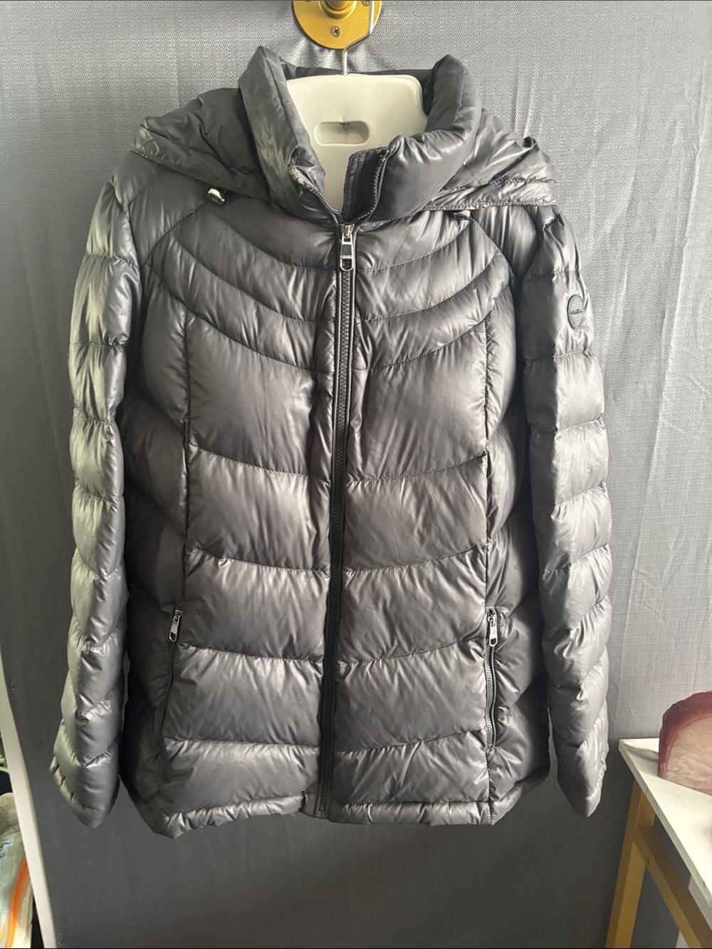 Calvin Klein women”s Lightweight Down Jacket - Silver Gray